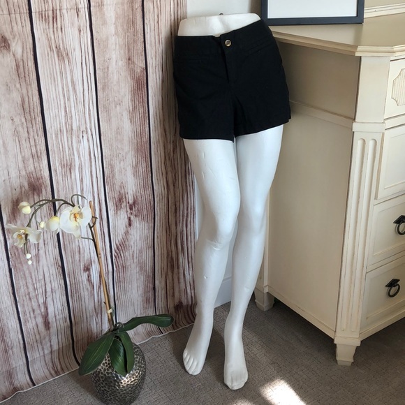 Banana Republic Pants - Banana Republic Black Cotton Shorts Size 4
